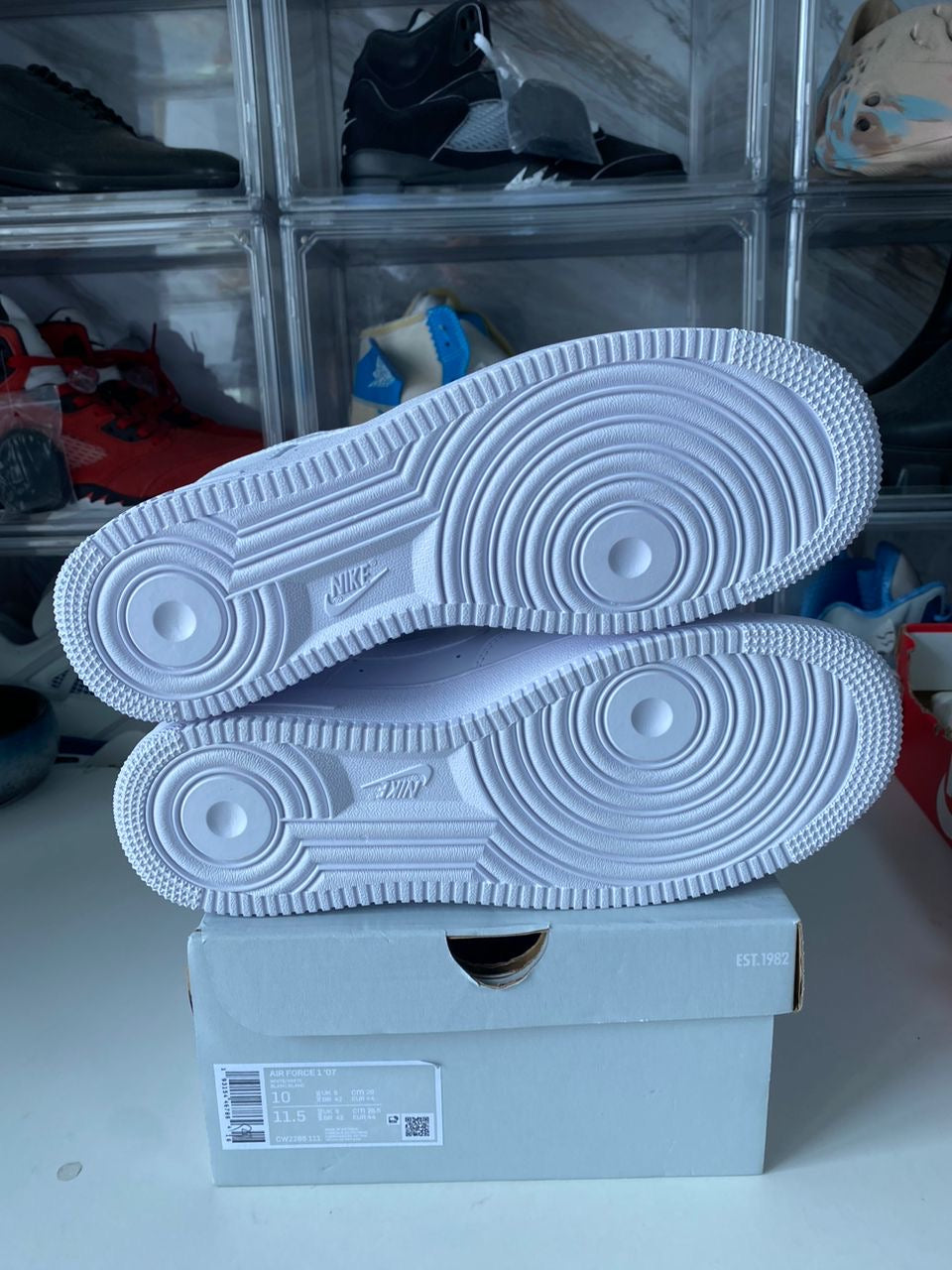 Off-White x Nike Air Force 1 Low MCA University Blue