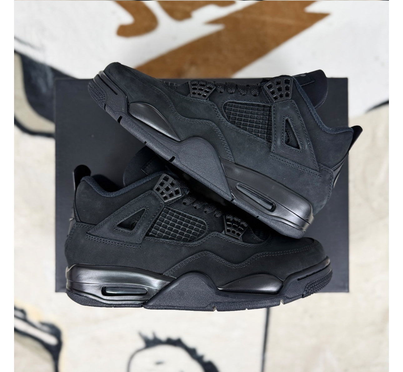 Air Jordan 4 Retro