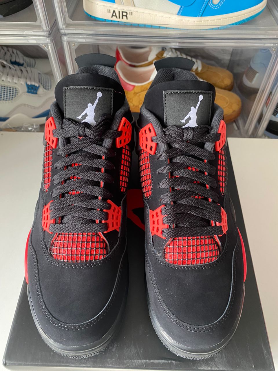 Air Jordan 4 Retro