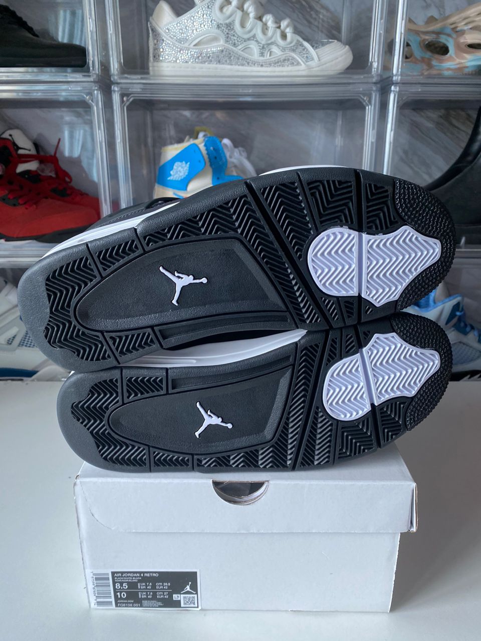 Air Jordan 4 Retro