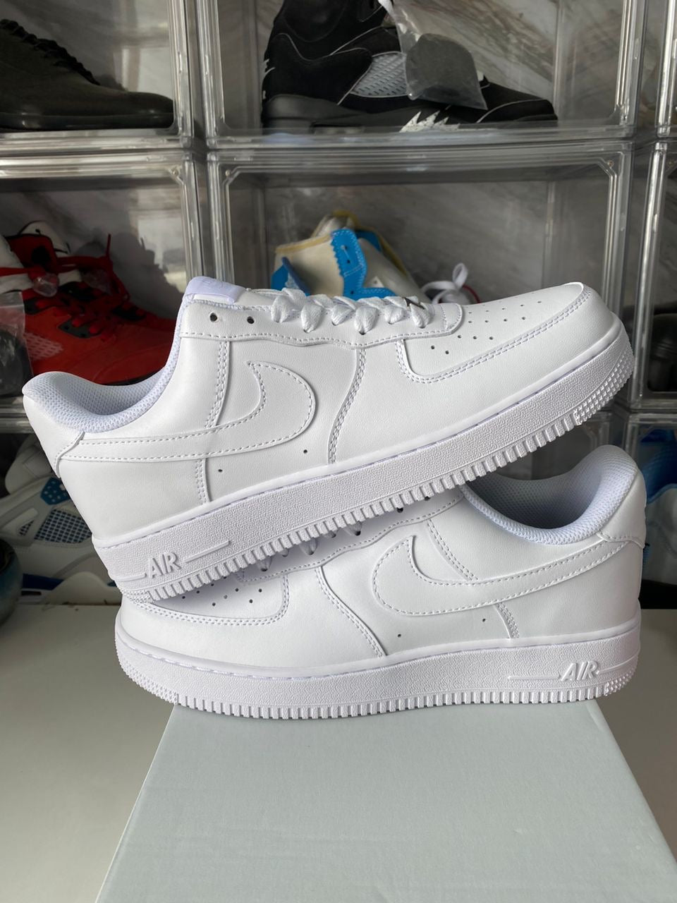 Off-White x Nike Air Force 1 Low MCA University Blue